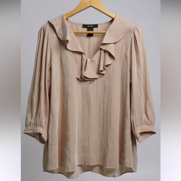 Smythe Light Pink Ruffle Blouse - Picture 4 of 4